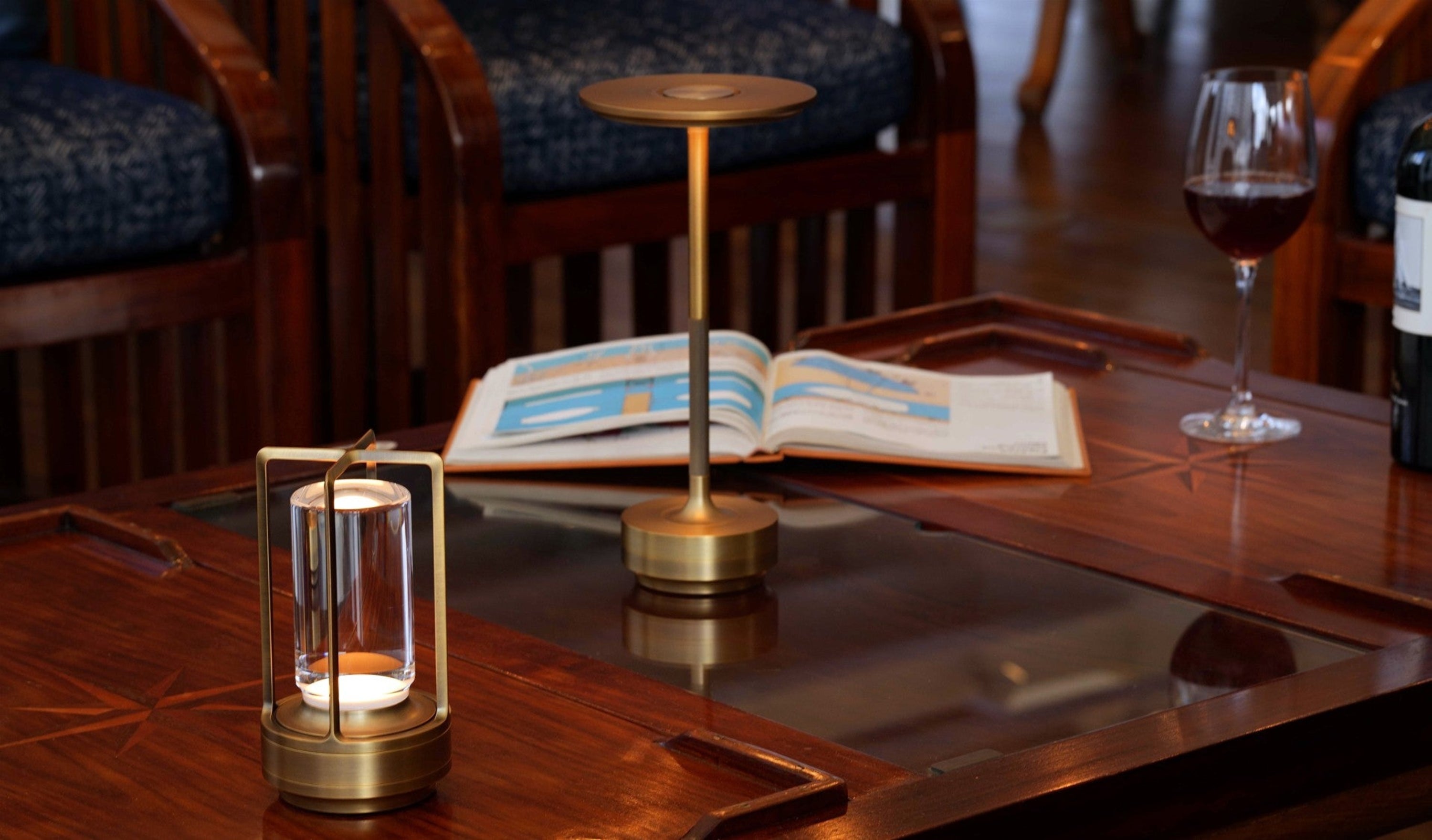 Turn Stainless Steel / Brushed Gold